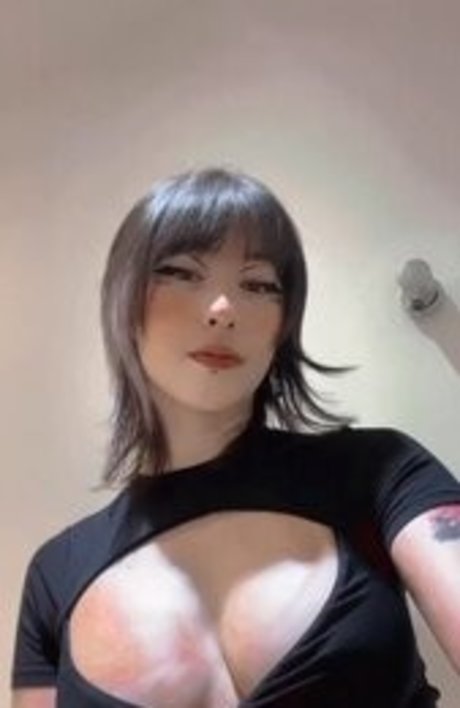 巨乳の熟女オンリーファンズ 無料xxx 写真