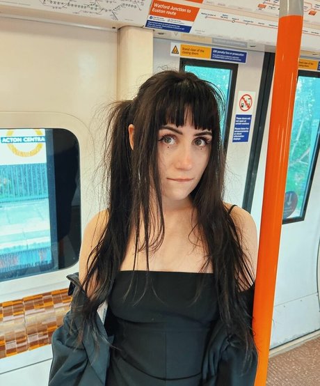 Doddleoddle ポルノモデル 写真