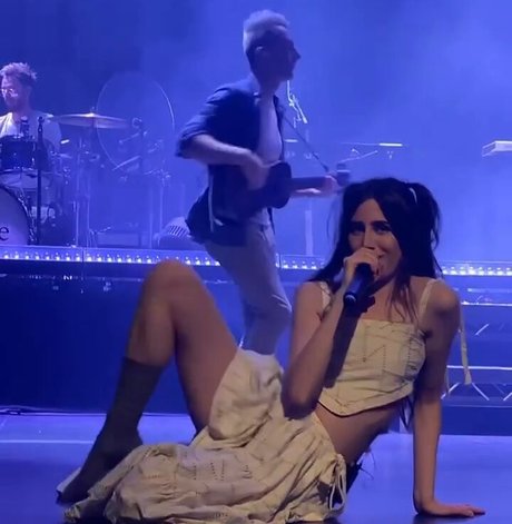 Doddleoddle ホットなポルノスター ギャラリー