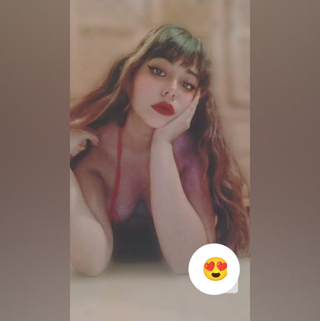 Lilith Mars 完璧な女優 画像