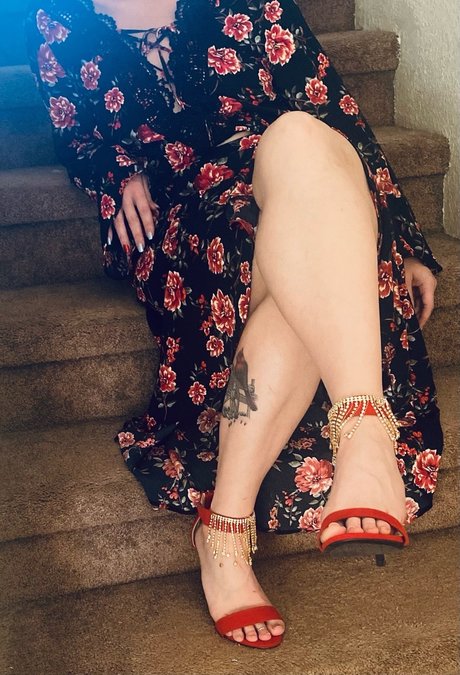 Lizzy Wine XXXモデル 写真