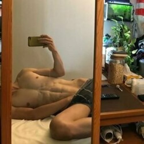 machalatte ポルノスター アダルト 写真
