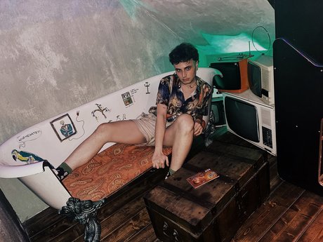 Luigi Chachki ポルノスター ホット 写真