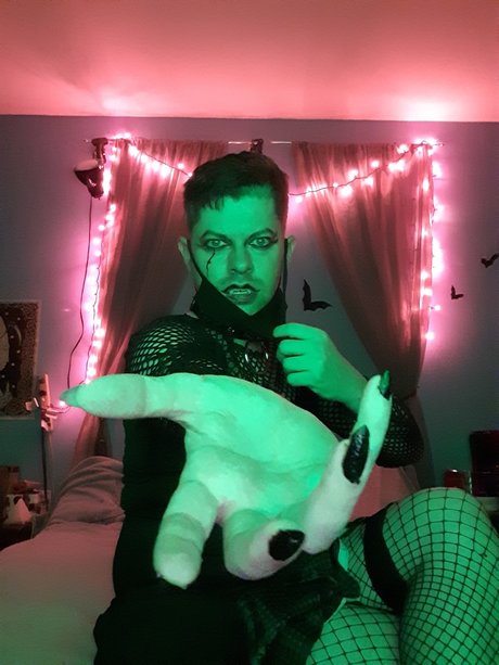 ラテン系熟女オンリーファンズ 裸 写真