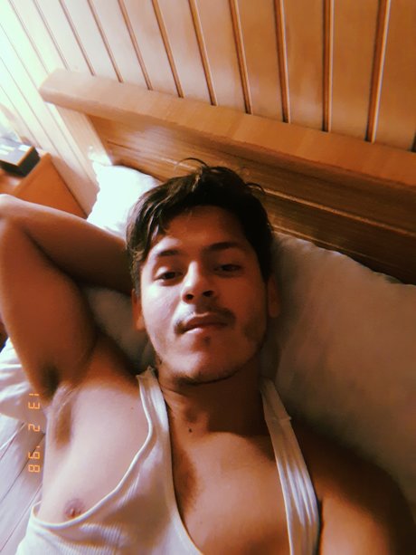 Mikel angelo セクシーなスター 写真