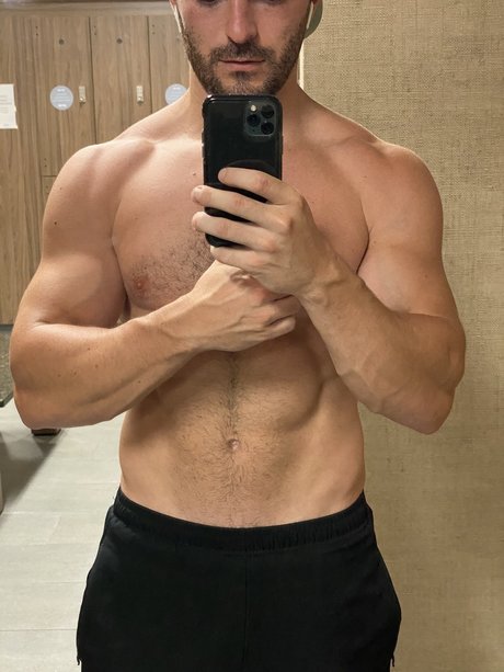 Musclemike5 裸モデル 画像