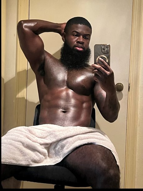Daddy RoZay ヌードモデル 画像
