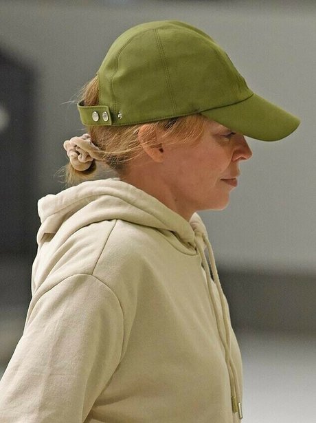 ティーンフィンガリングオンリーファンズ ホット ギャラリー