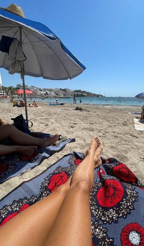 Ariadna Hafez ポルノスター アダルト ギャラリー