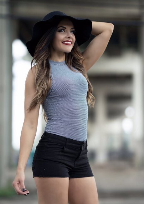 MidwestPhotog 美しいモデル ギャラリー