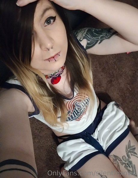 silentfoxowo HD女優 画像