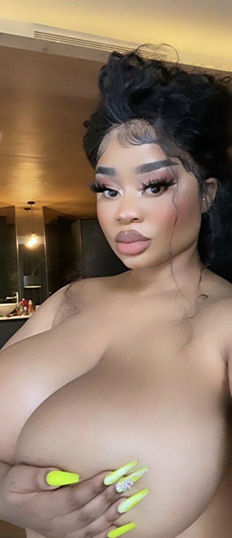 Kim Tiddies セックススター ギャラリー