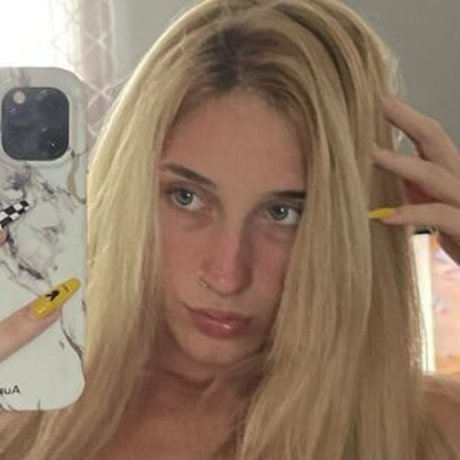 Letsbesweetlikesuga 最高のモデル 写真