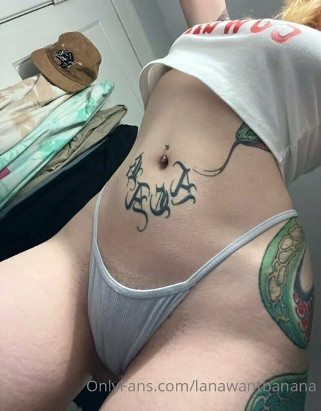 ナイロン足 オンリーファンズ ポルノグラフィック 写真