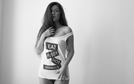 クーガー熟女オンリーファンズ エロチック ギャラリー