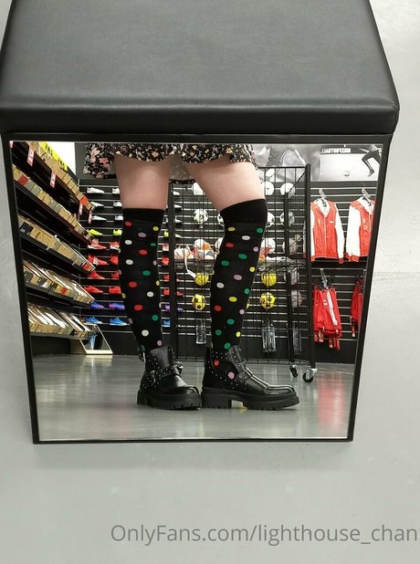 アマチュアレズビアンオンリーファンズ セックス 画像