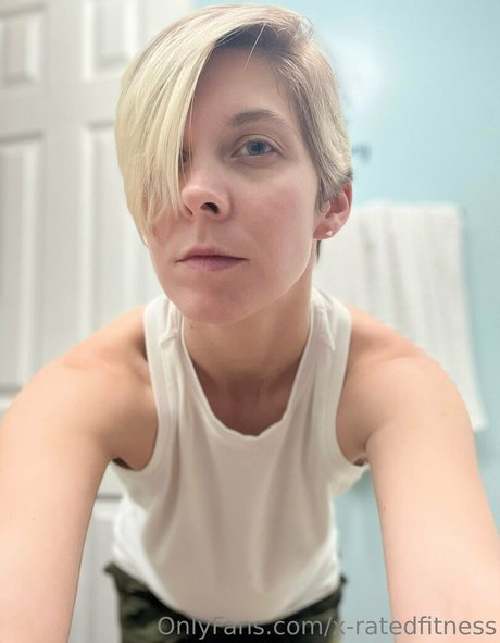x ratedfitness ポルノスター ヌード 写真