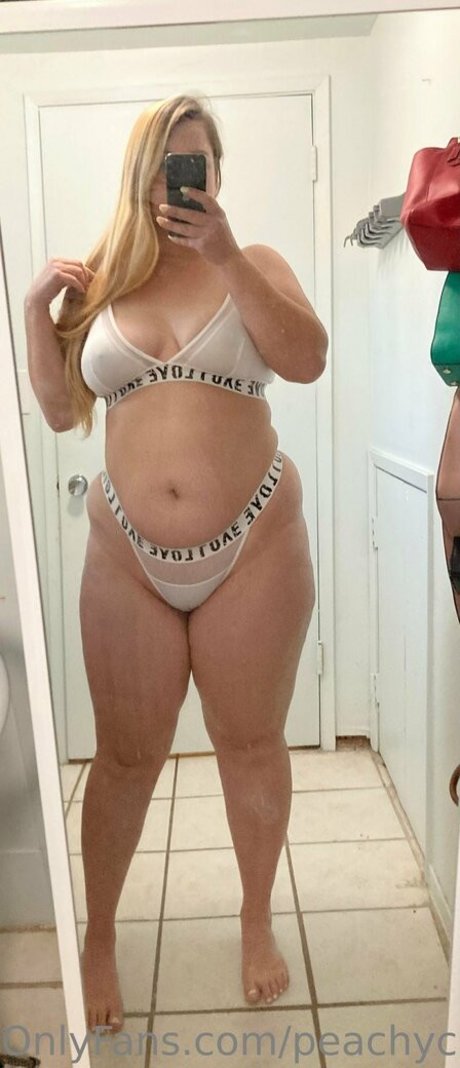 異人種間乱交オンリーファンズ 無料セックス 写真