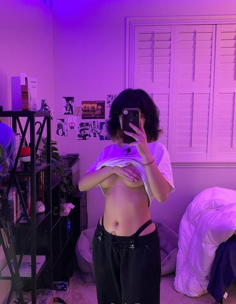 luvixiao 裸のポルノスター 写真