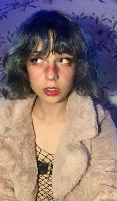 曲線美のアジア人オンリーファンズ ホット裸 写真