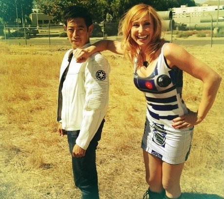 Kari Byron ポルノスター 可愛い 写真