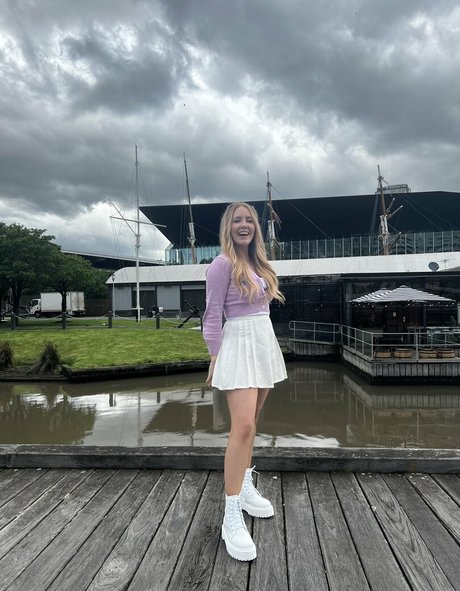 Nalopia 無料女優 画像