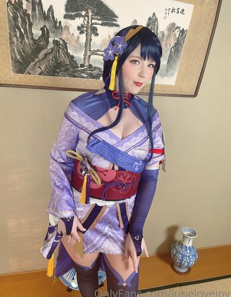 巨乳ストリップオンリーファンズ セクシーxxx 画像