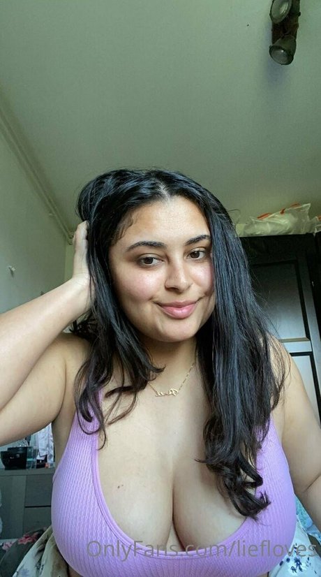 Liefloves トップモデル 写真