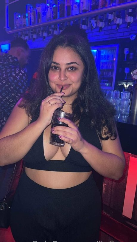 Liefloves 美しいモデル 画像