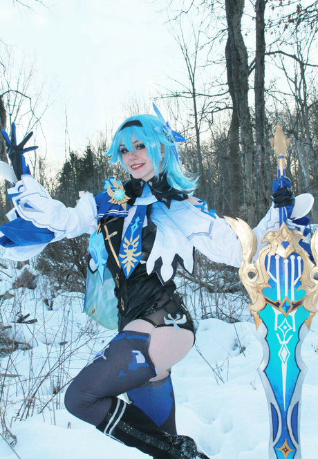 美しい黒檀のオンリーファンズ アートヌード 画像