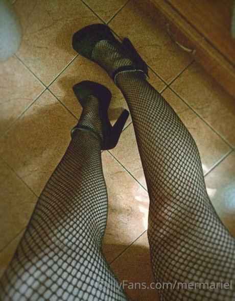 大学のオンリーファンズ xxx 写真