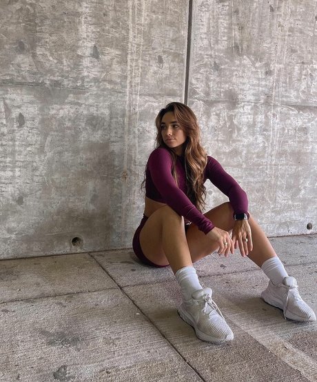 Kylie Holbeck セクシーなポルノスター 画像