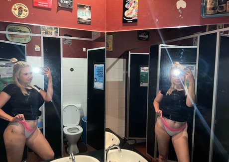 Lexibaby3 ポルノスター 画像