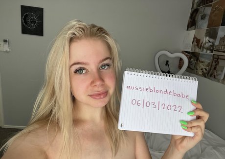 Lexibaby3 セクシー女優 写真
