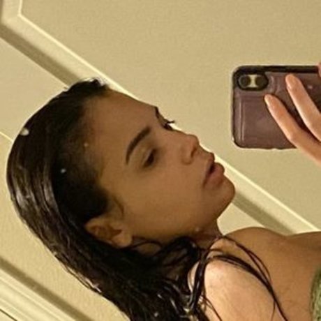 Violet Starr ポルノスター 素敵 写真