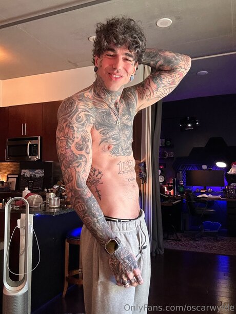 Oscar Wylde ヌードスター 画像