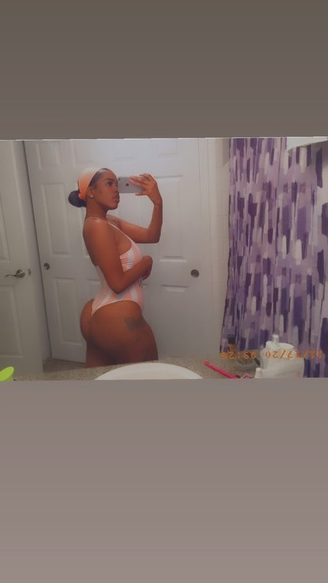 美しいフェラチオオンリーファンズ ポルノ 画像