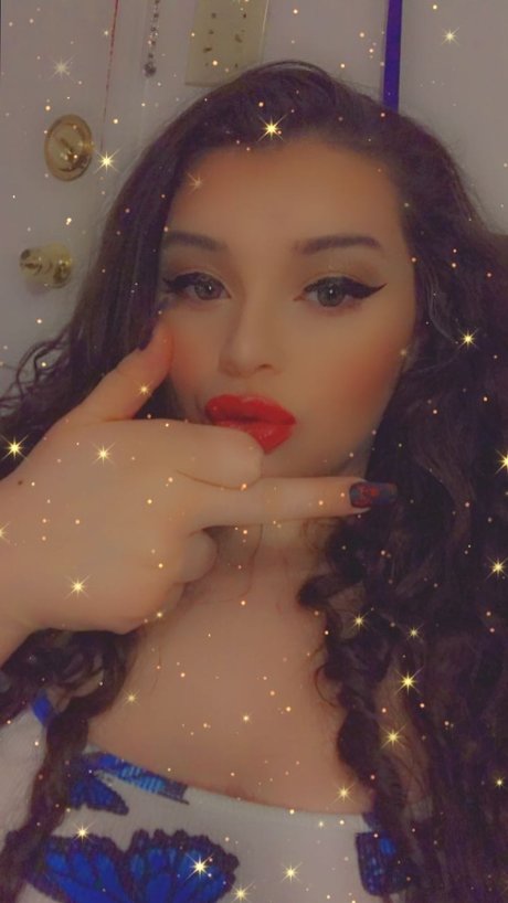 Maya Banxx 美しいモデル 写真