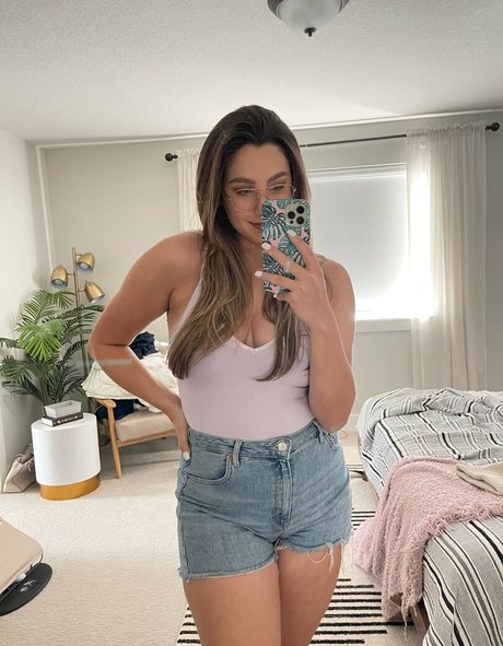 HayliNic ホットモデル 画像