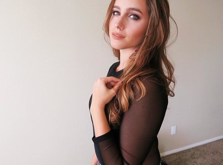 HayliNic アダルトモデル 写真