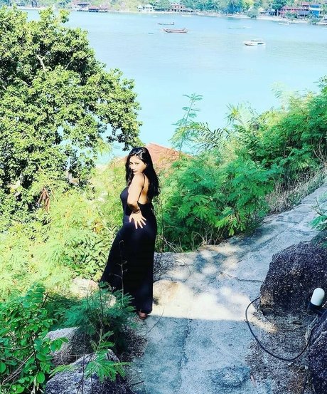 Real Goddessanna 可愛いモデル 写真