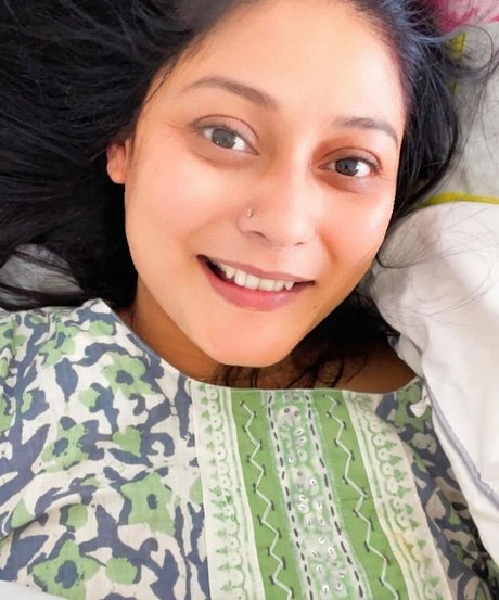 Real Goddessanna ポルノ女優 画像