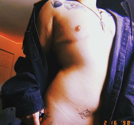 jbaby718 スター 裸 写真