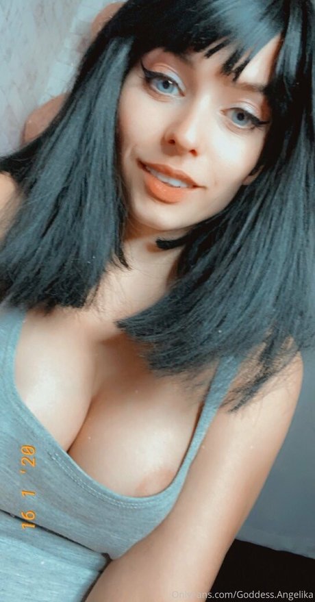 angelikarougefree エロティックなモデル 画像