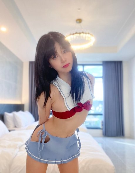 大きなお尻のオンリーファンズ セクシーヌード アーカイブ
