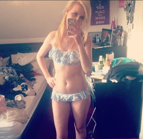 Rose And Rosie ポルノモデル ギャラリー