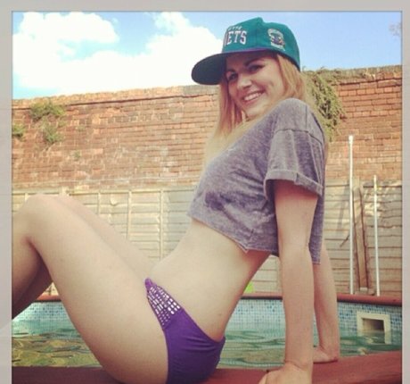 Rose And Rosie セックスモデル 写真