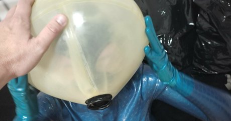 裸のシャワー オンリーファンズ 限定 画像