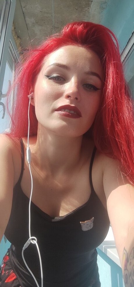 ホットなティーンオンリーファン セクシーヌード 写真