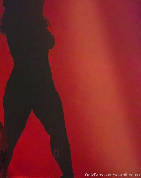 scorpiheauxx 無料女優 写真